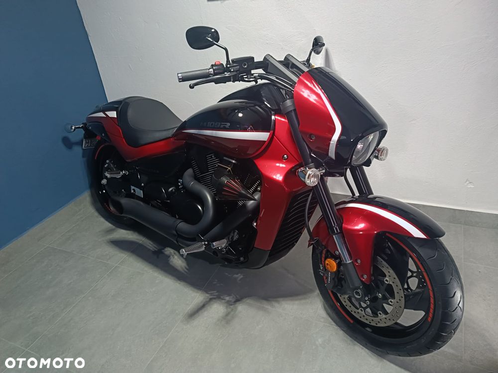 Suzuki Boulevard - 16
