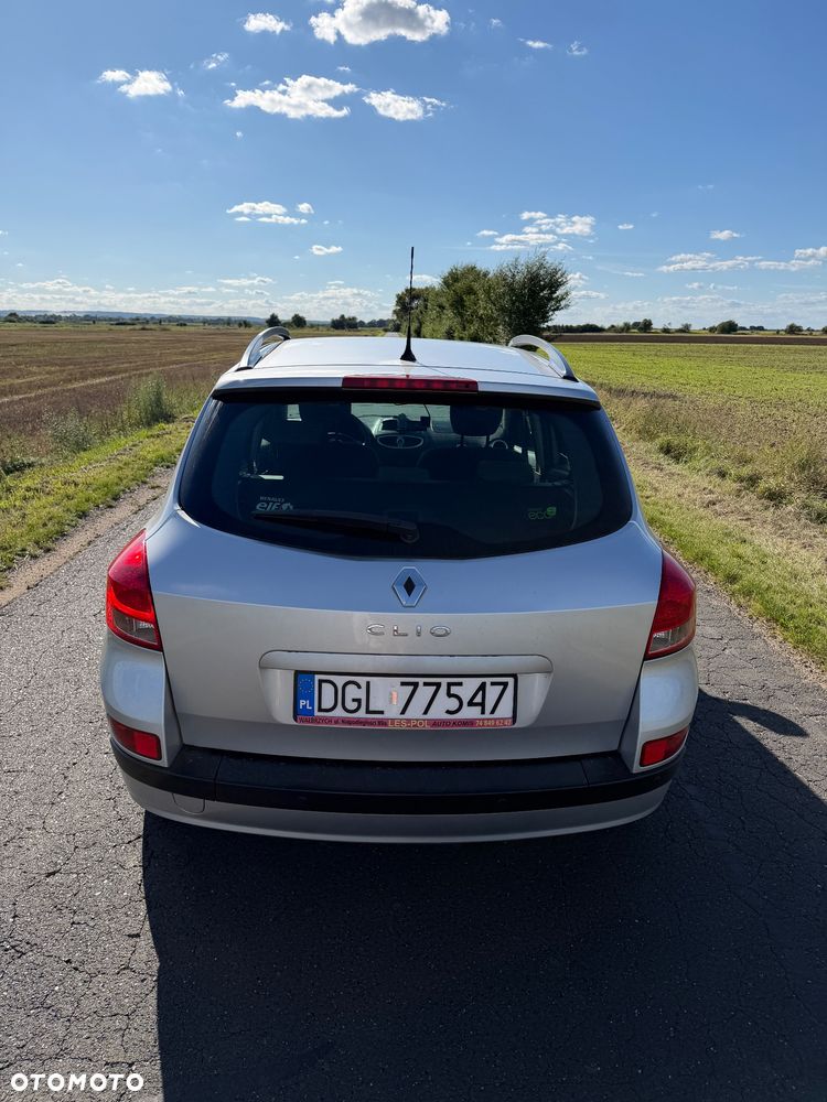 Renault Clio - 5