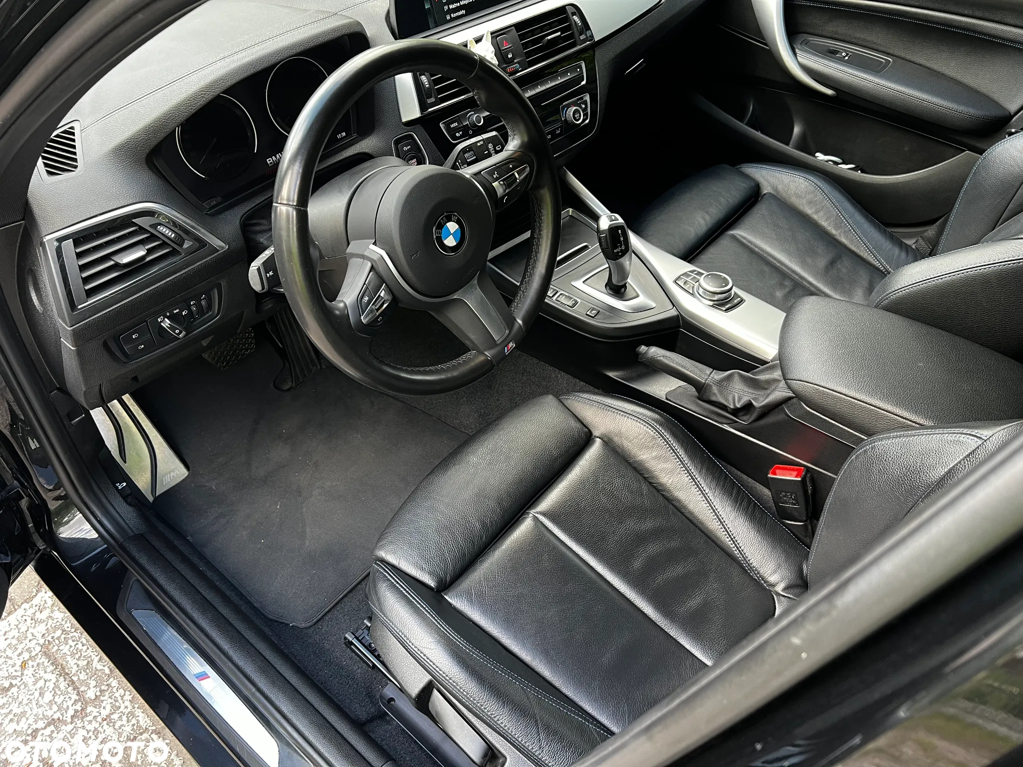 BMW Seria 1 118i GPF M Sport Shadow - 12