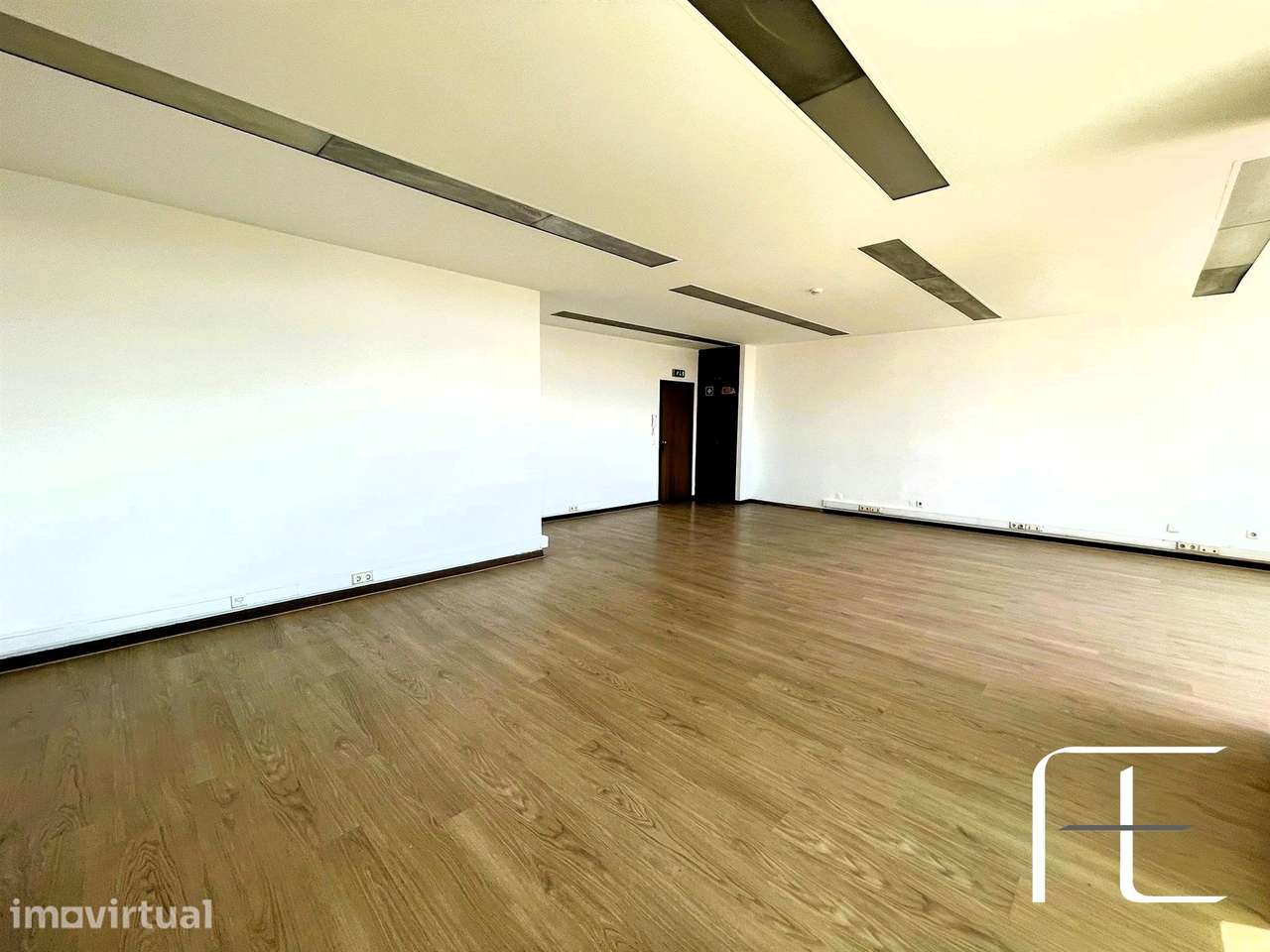 Escritório  Arrendamento em Lordelo do Ouro e Massarelos,Porto - Grande imagem: 3/12
