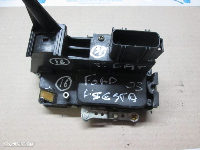 Fecho S/REF016 FORD FIESTA 2003 TD ELETRICO - 1