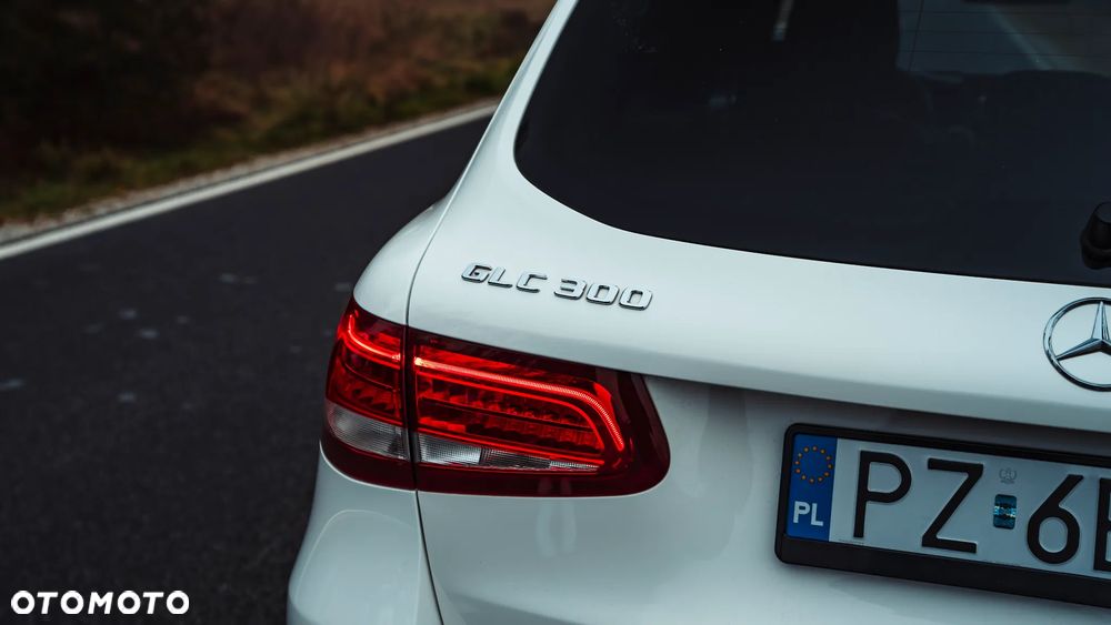 Mercedes-Benz GLC - 7