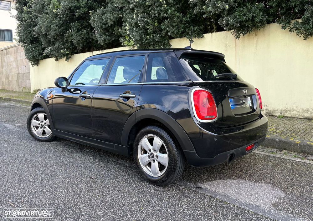 MINI 5 Portas One - 4