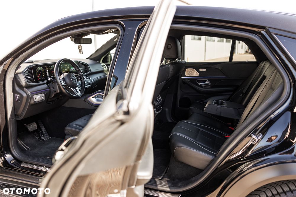 Mercedes-Benz GLE - 23