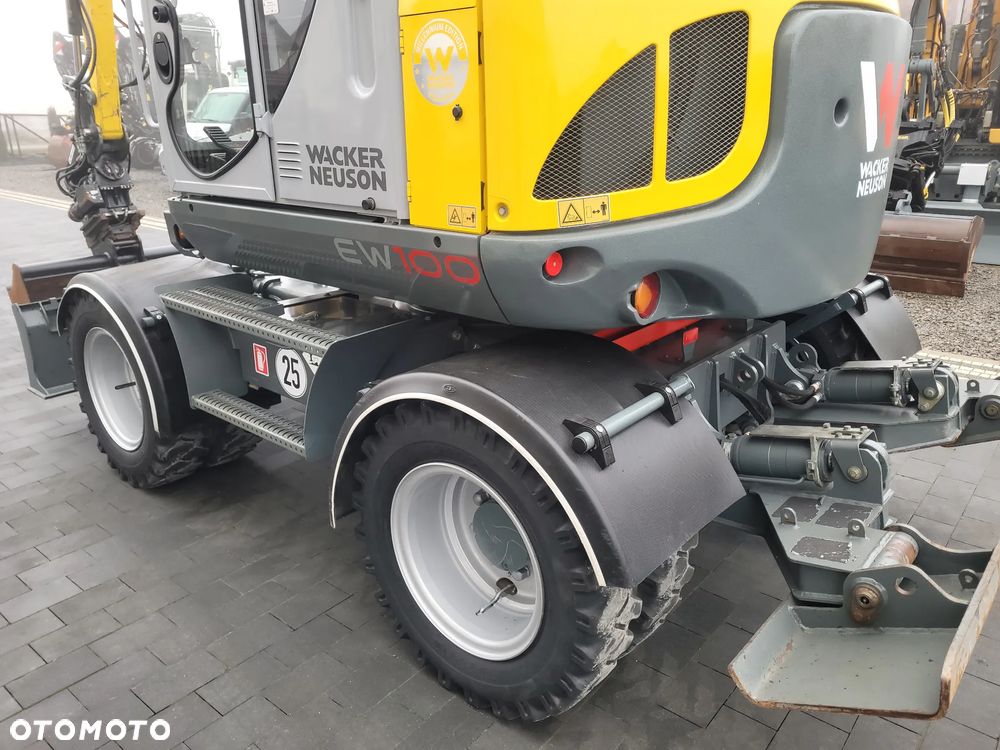 Wacker Neuson EW100 / ROTOTILT / 3 łyżki + widły / model 2020r. / - 10