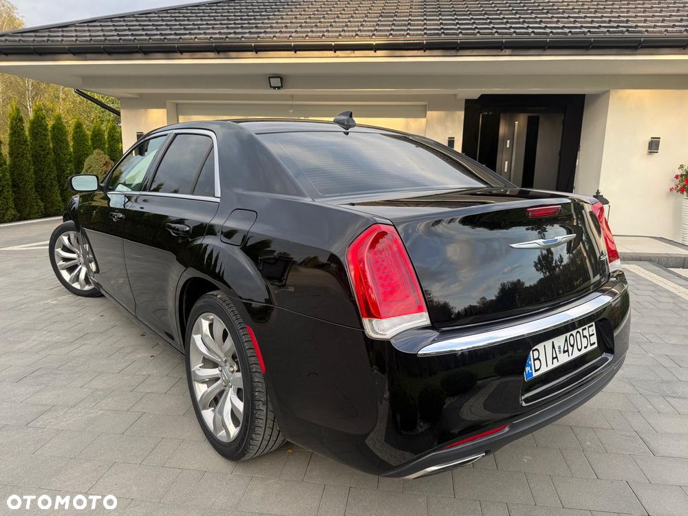 Chrysler 300 - 4