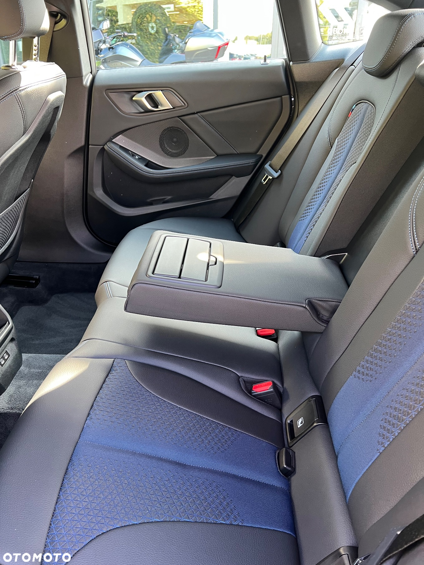BMW Seria 2 218i M Sport - 12