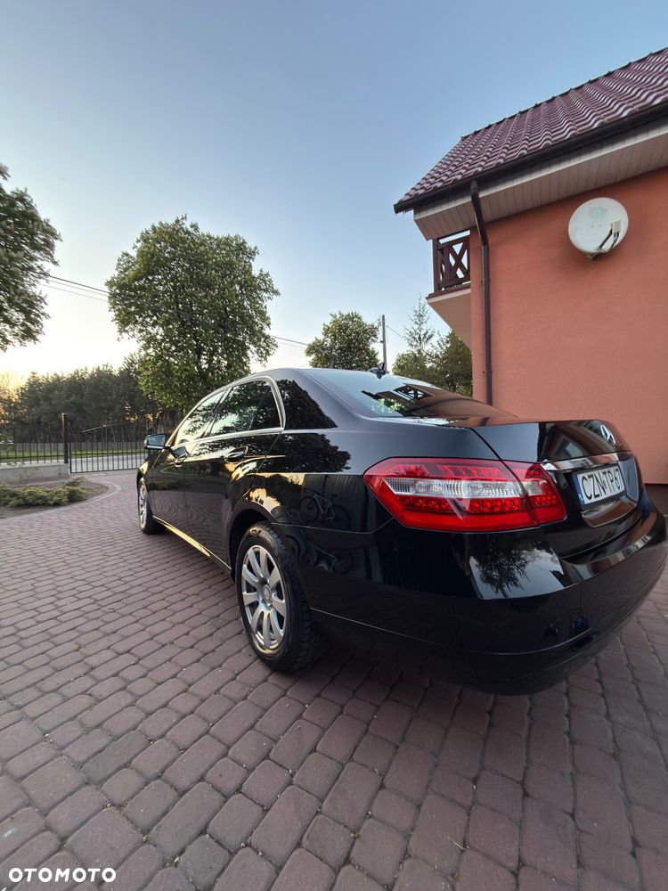 Mercedes-Benz Klasa E 220 CDI BlueEff - 5