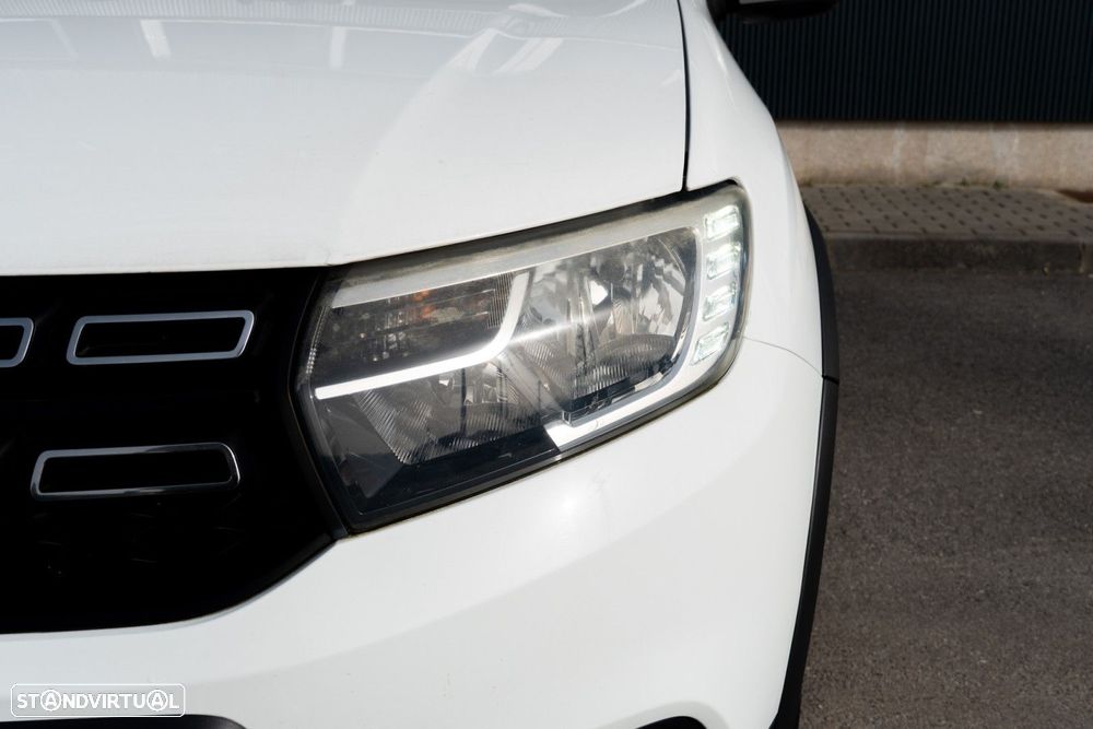 Dacia Sandero 0.9 TCe SL Stepway of Life Bi-Fuel - 40