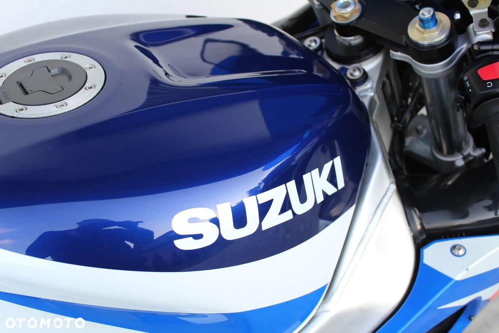 Suzuki GSX-R - 20