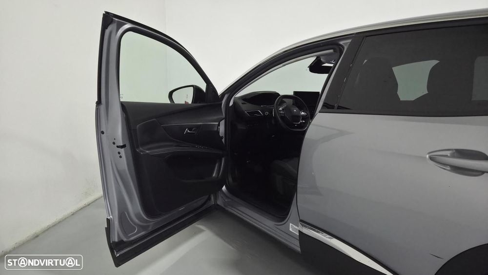 Peugeot 3008 1.6 Hybrid Allure Pack e-EAT8 - 17
