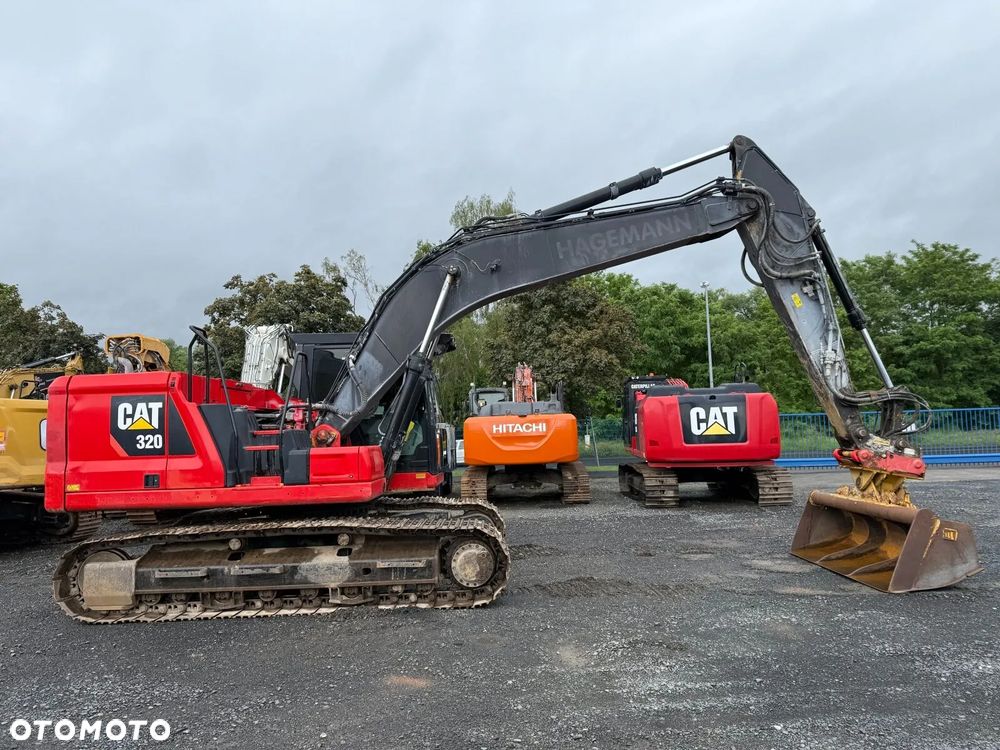 Caterpillar CAT 320 - 4