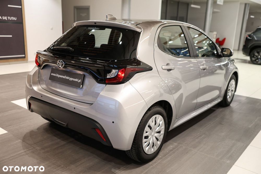 Toyota Yaris - 13