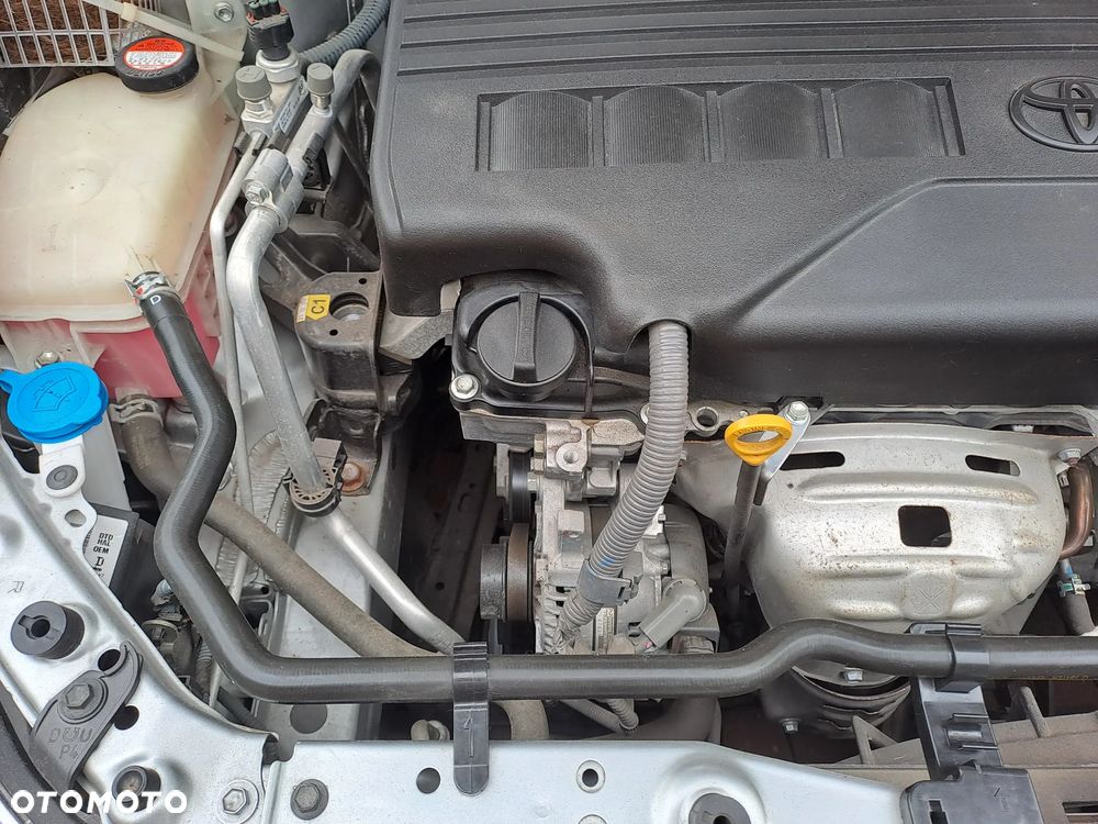 Toyota Auris - 25