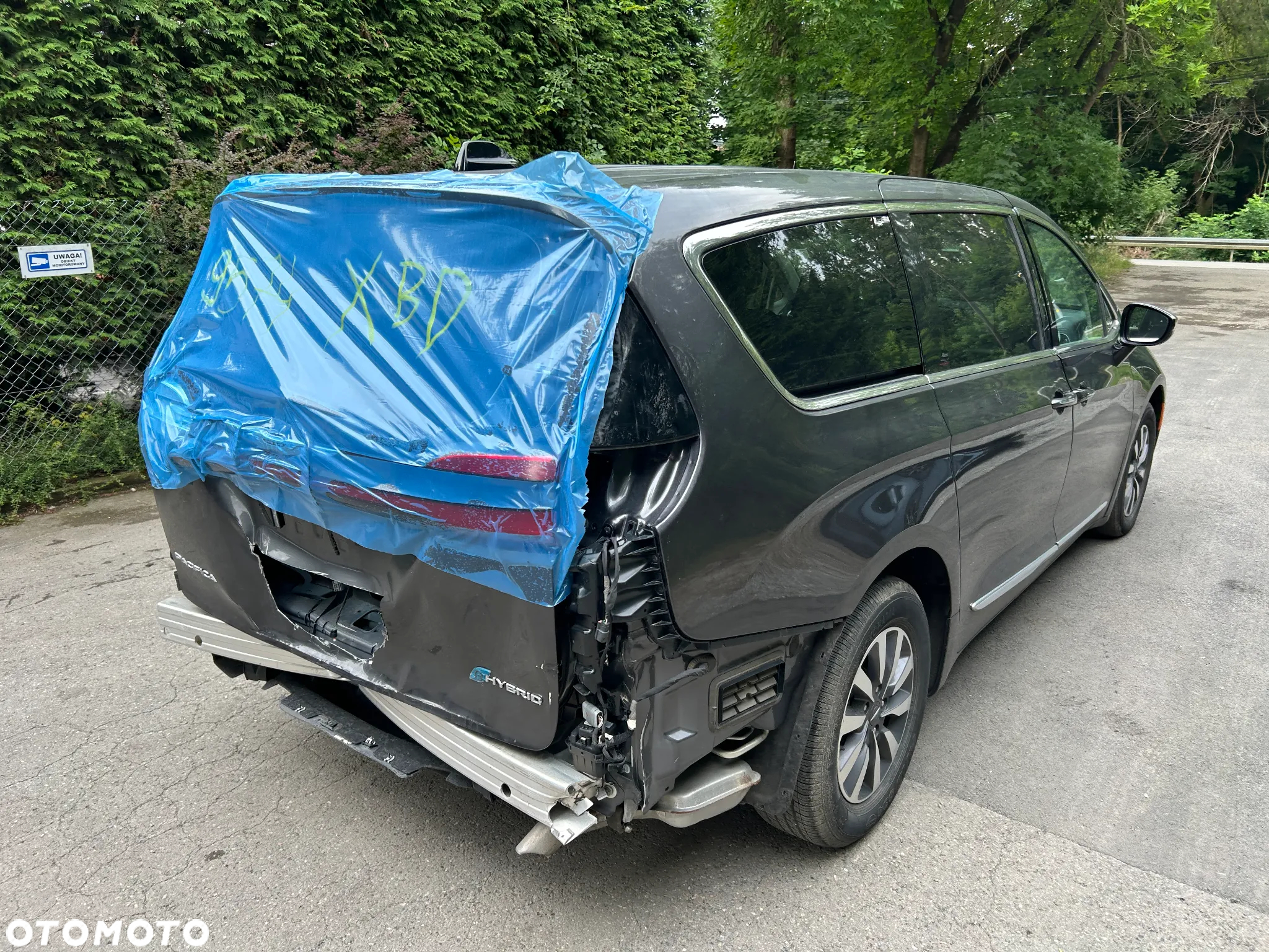 Chrysler Pacifica - 4
