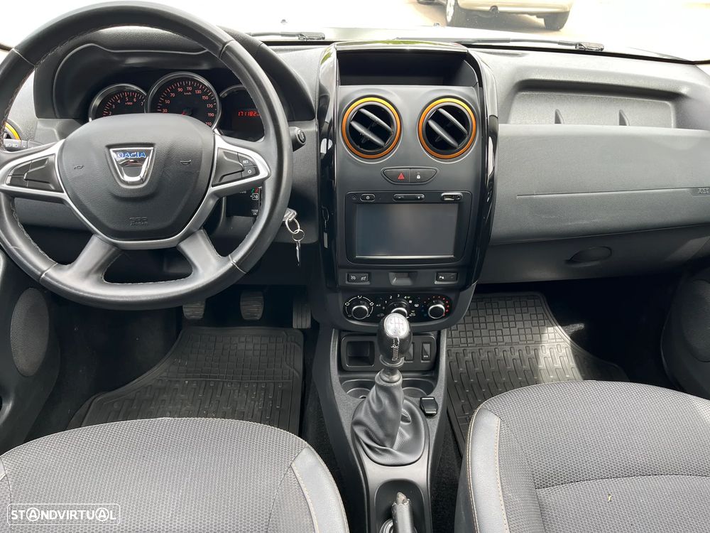 Dacia Duster dCi 110 2WD Prestige - 12