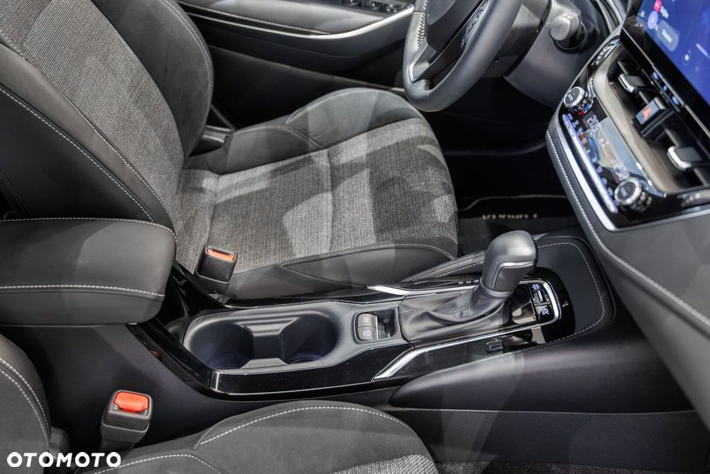 Toyota Corolla 1.8 Hybrid Style - 28