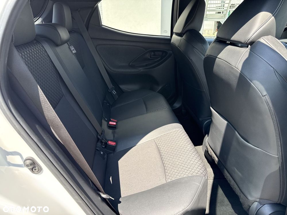 Toyota Yaris 1.5 Selection Style - 8