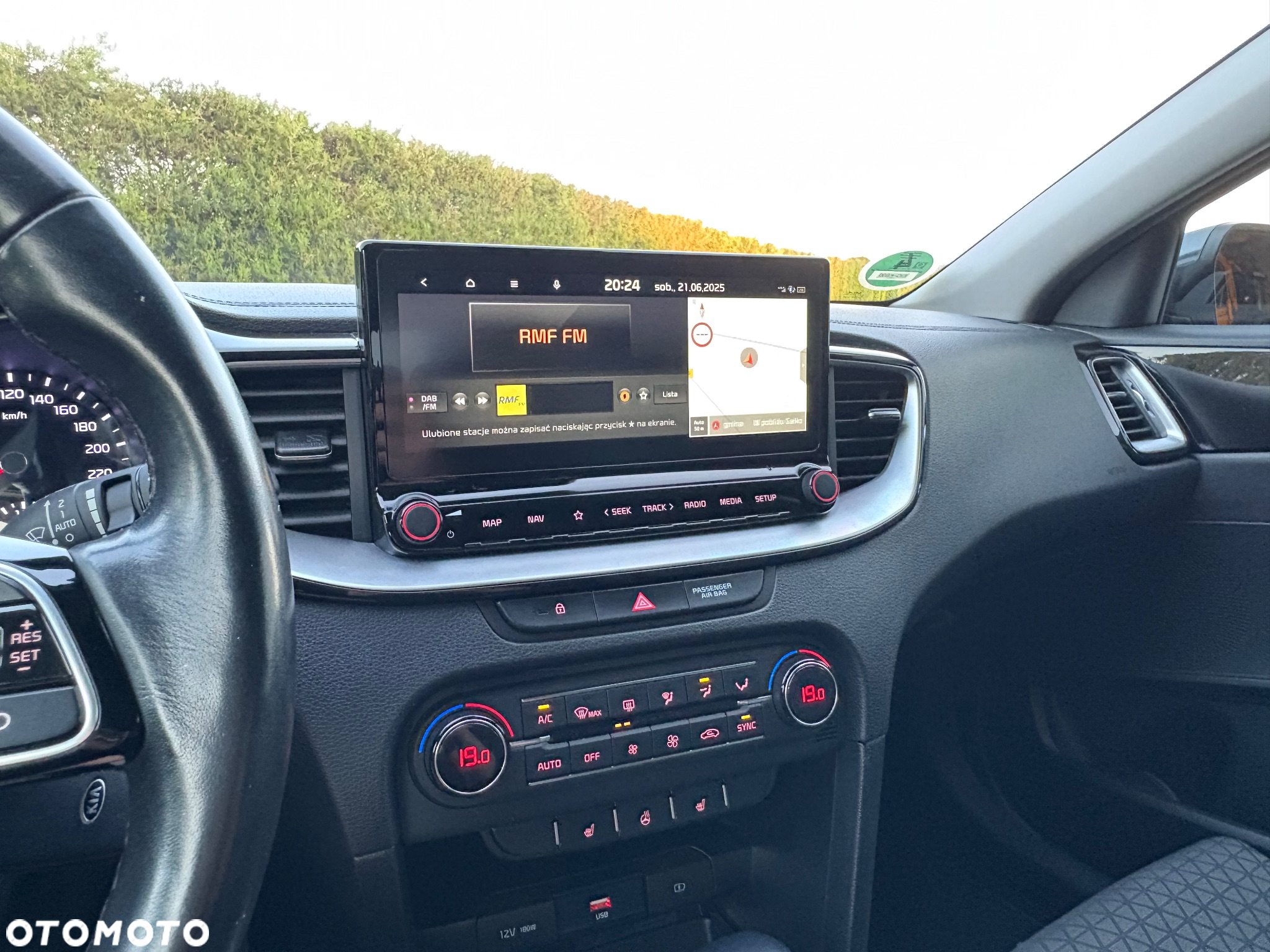 Kia Ceed 1.4 T-GDI DCT OPF Vision - 16