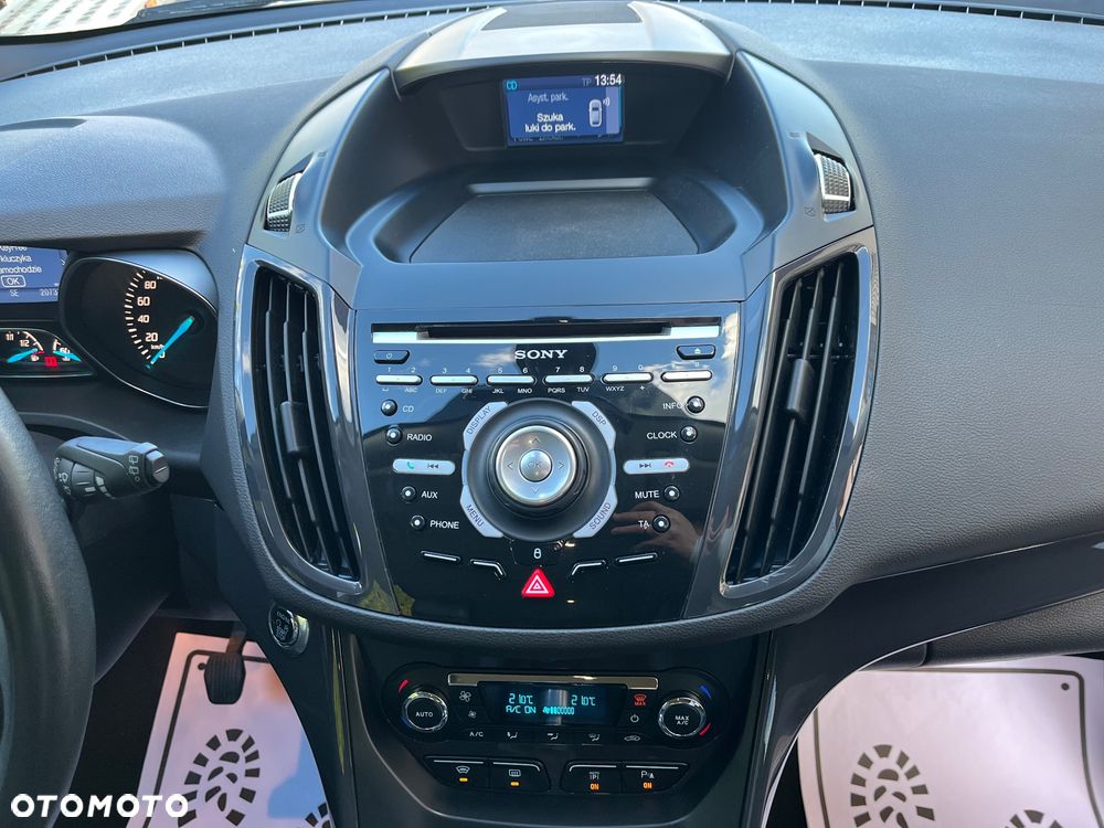 Ford Kuga - 23
