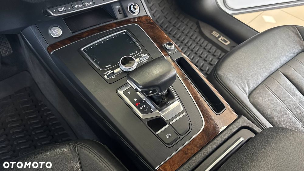 Audi Q5 2.0 TFSI Quattro S tronic design - 29