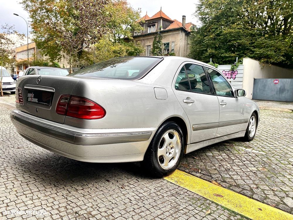 Mercedes-Benz E 220 - 7