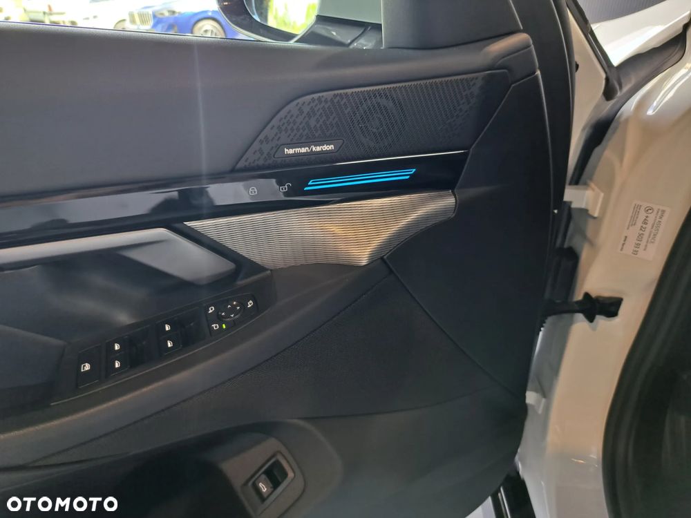 BMW Seria 5 520d xDrive mHEV M Sport - 14