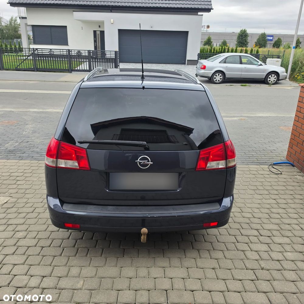 Opel Vectra 1.9 CDTI DPF Cosmo Plus - 3