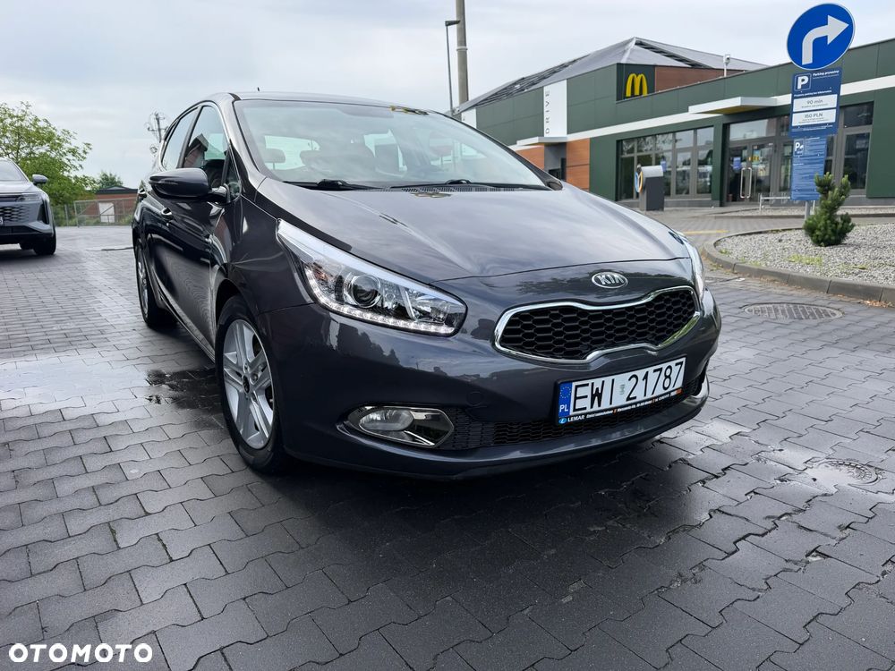 Kia Ceed 1.6 GDI Business Line - 4