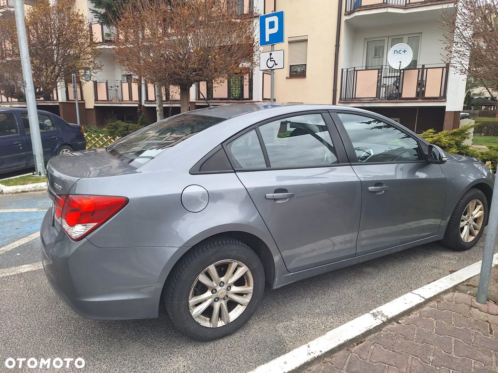 Chevrolet Cruze - 21
