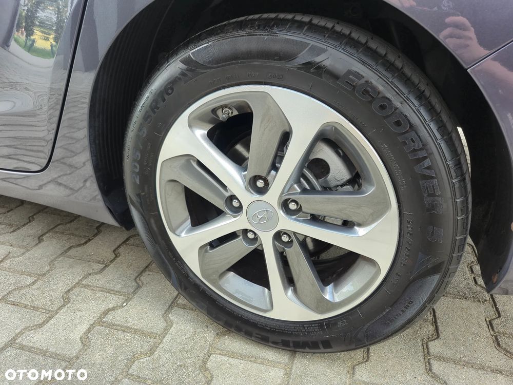 Hyundai i30 blue Kombi 1.6 GDi Trend - 29