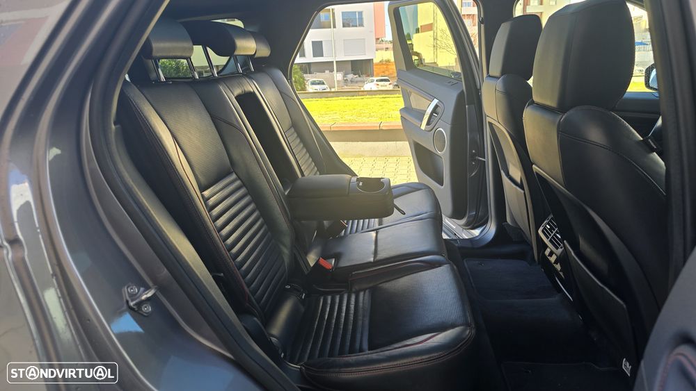 Land Rover Discovery Sport 2.0 eD4 R-Dynamic S 7L - 25