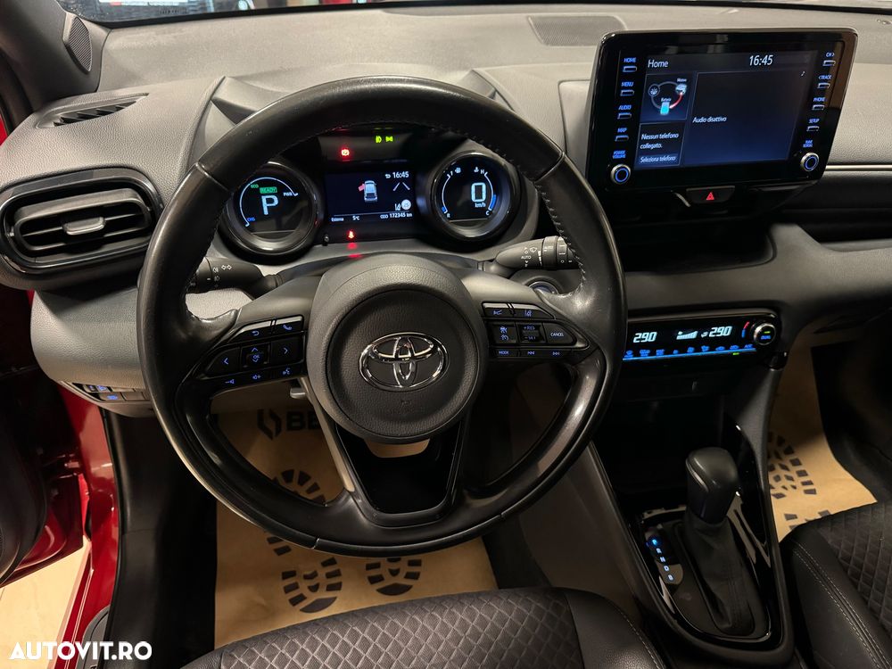 Toyota Yaris 130 1.5 VVT-i Premiere Edition - 18