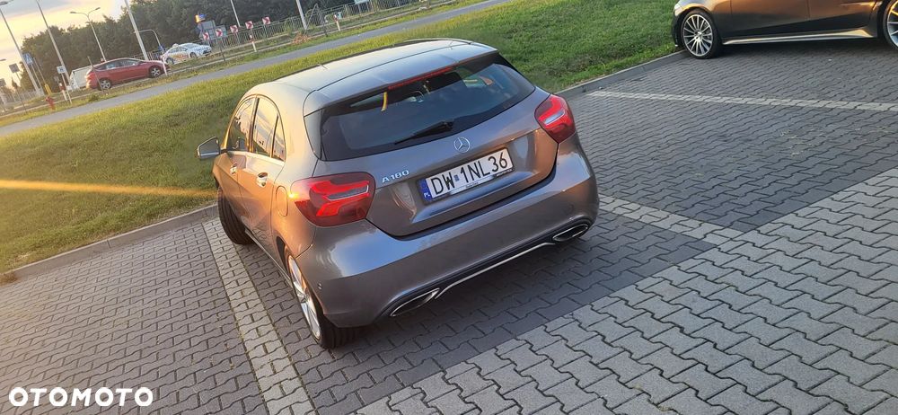 Mercedes-Benz Klasa A 180 7G-DCT Style - 7