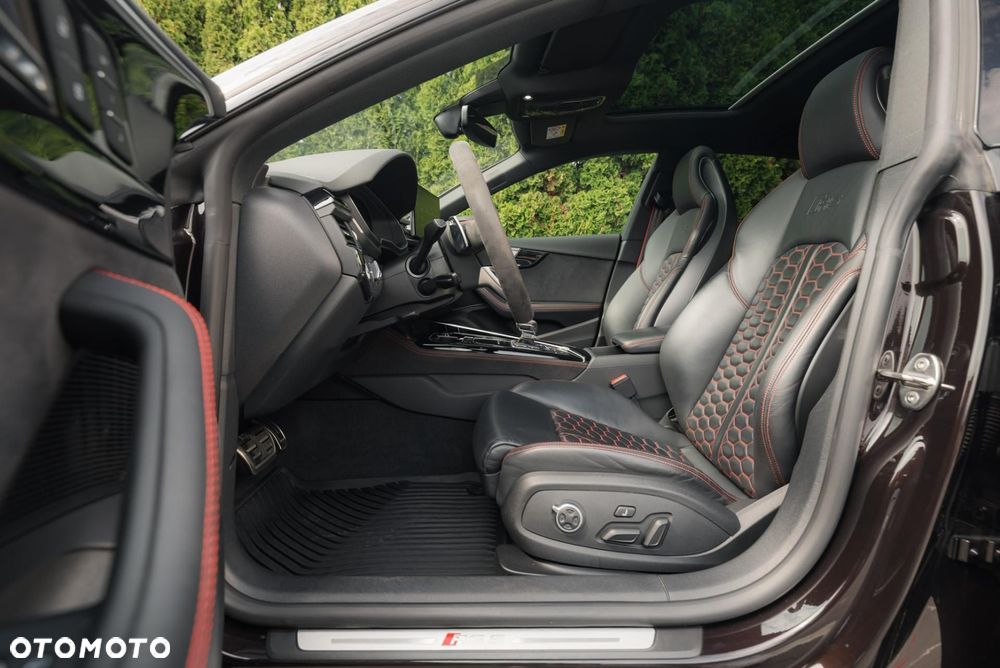 Audi RS5 Coupé - 14