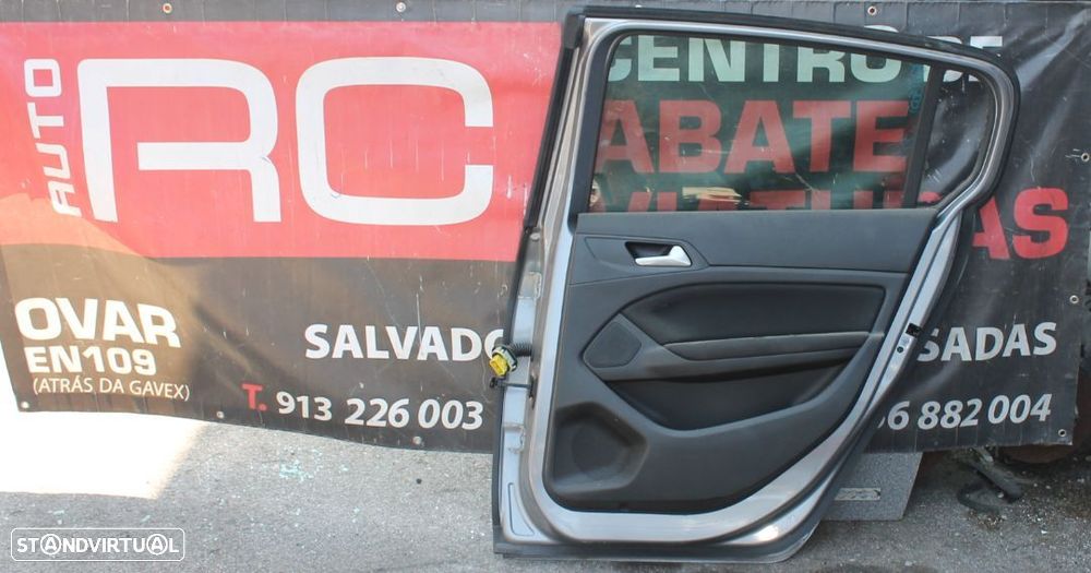 Porta de Trás do Lado Direito Peugeot 308 - 2
