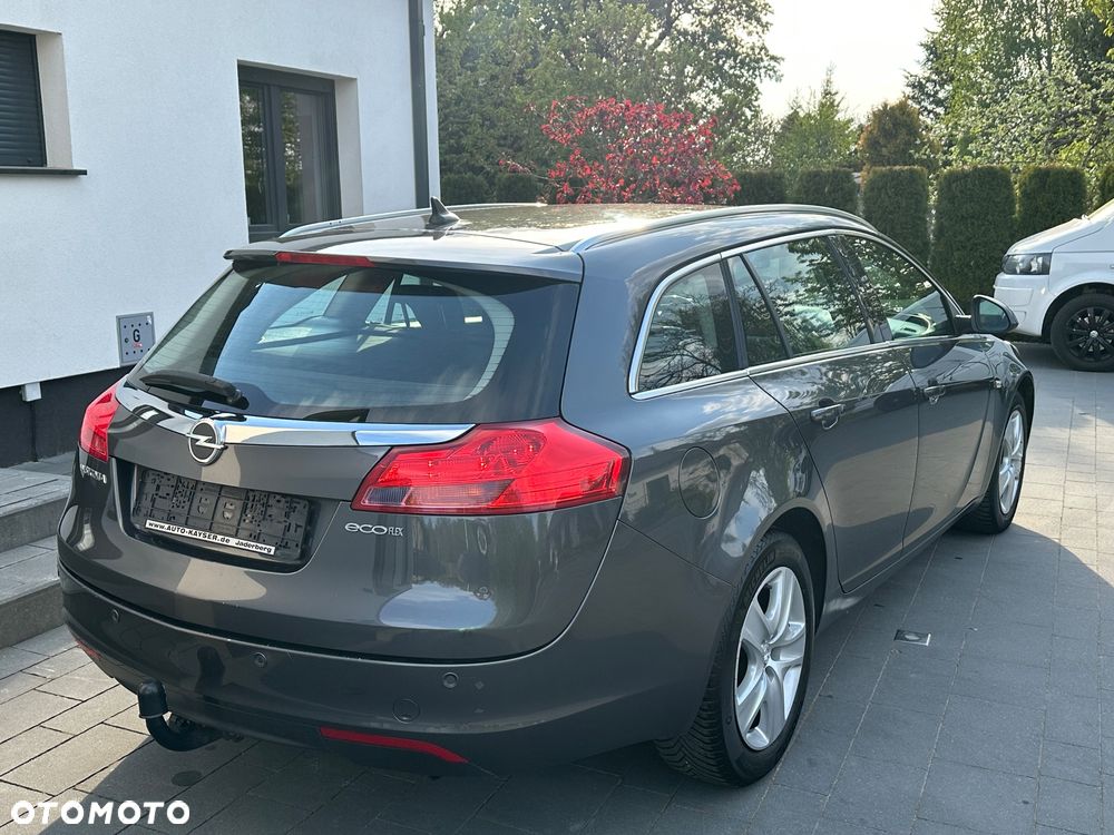 Opel Insignia - 10