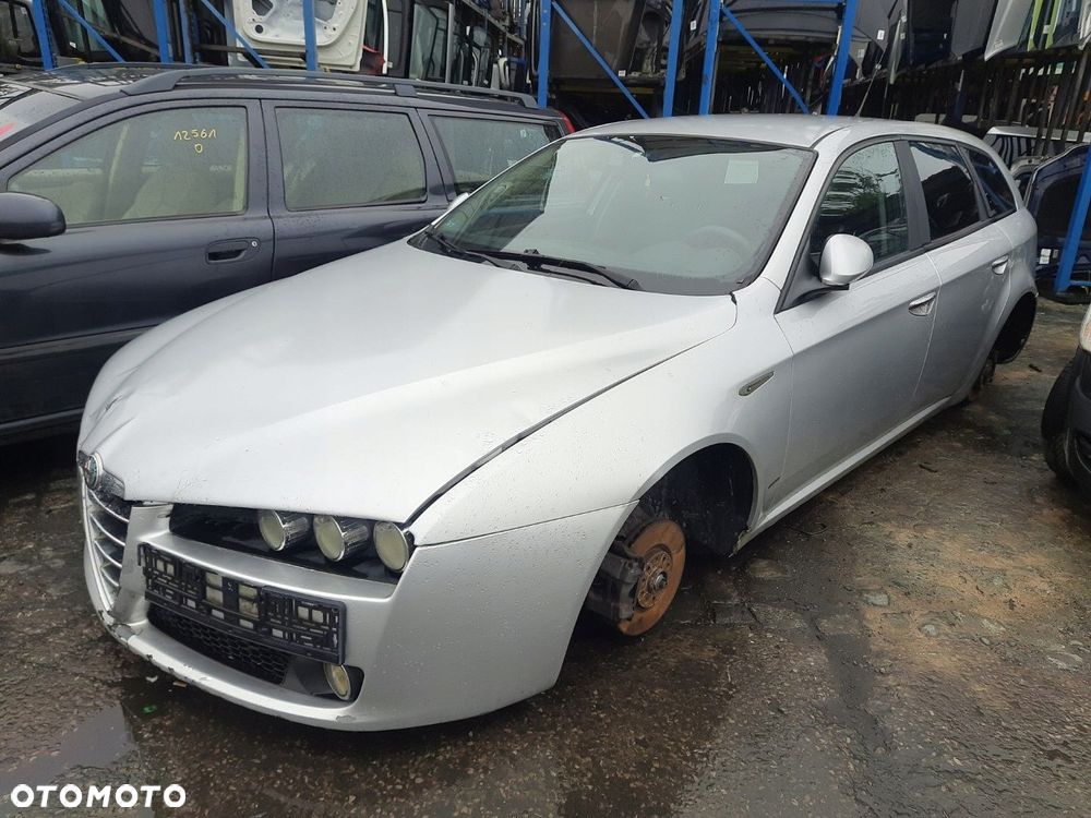 Alfa Romeo 159 1,9 JTD 120KM DIESEL 2005-2011 R 5 DRZWI CZĘŚCI - 2