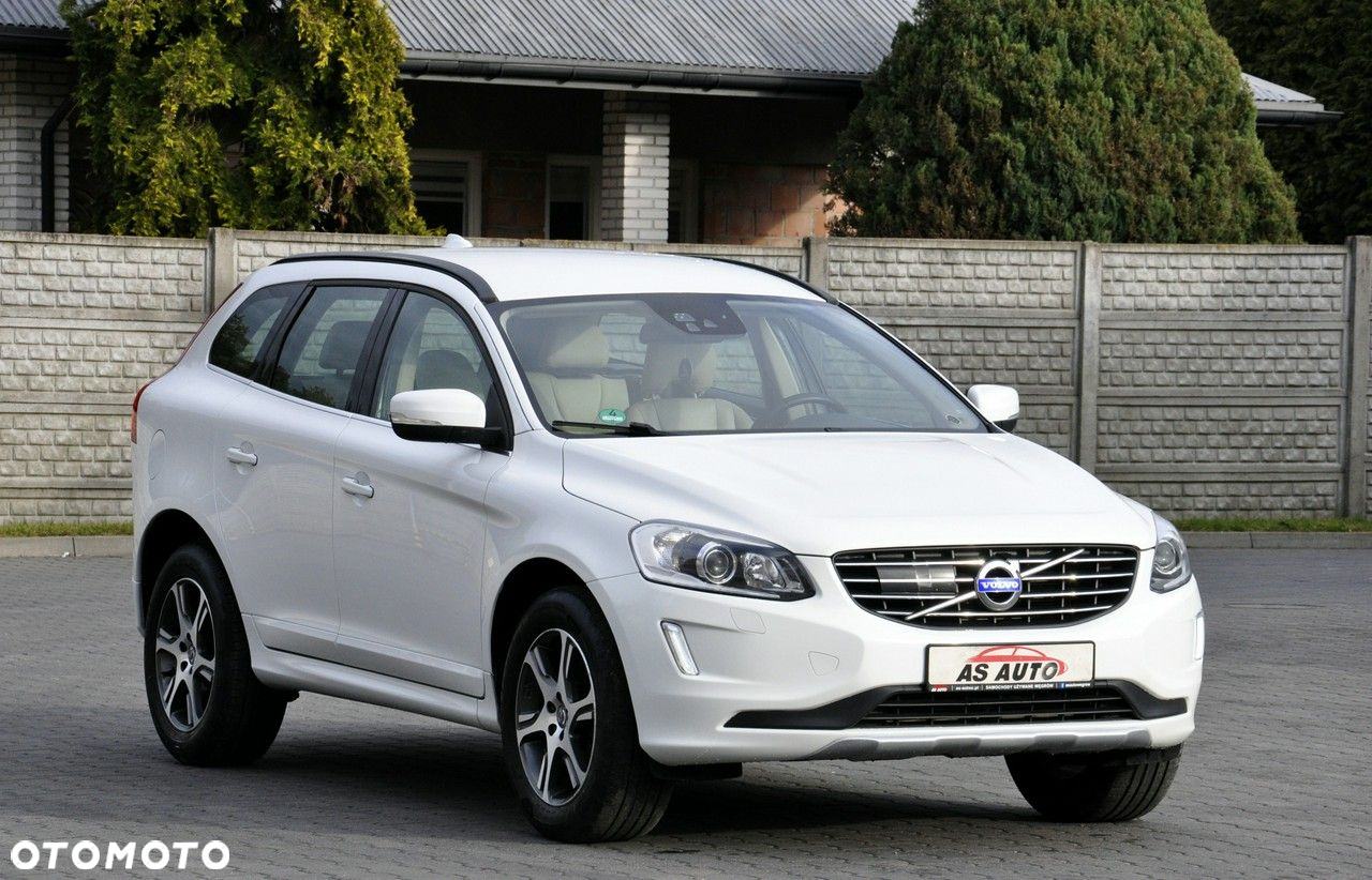 Volvo XC 60 D4 Drive-E Momentum - 29