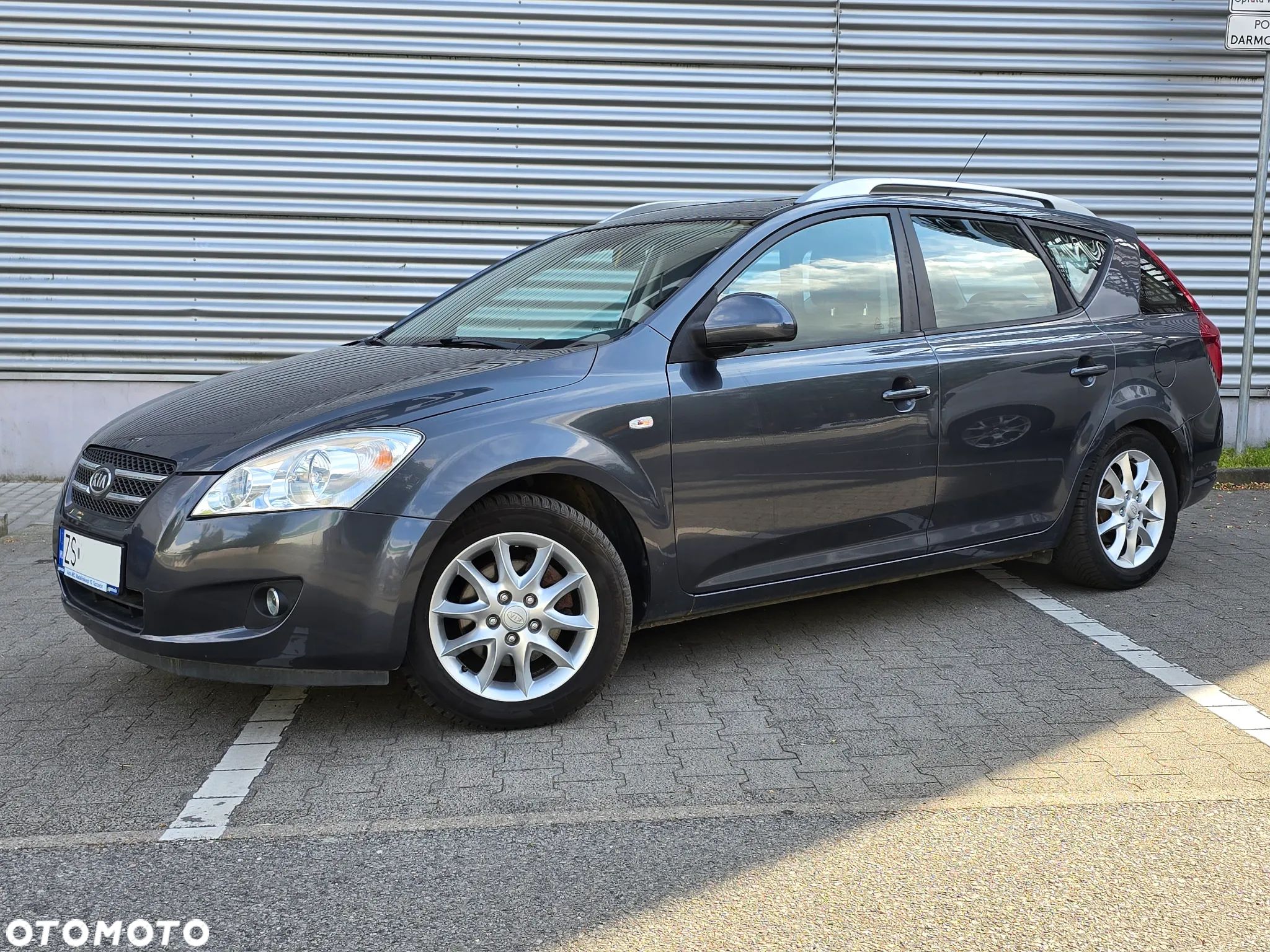Kia Ceed Cee'd 2.0 Optimum + - 1