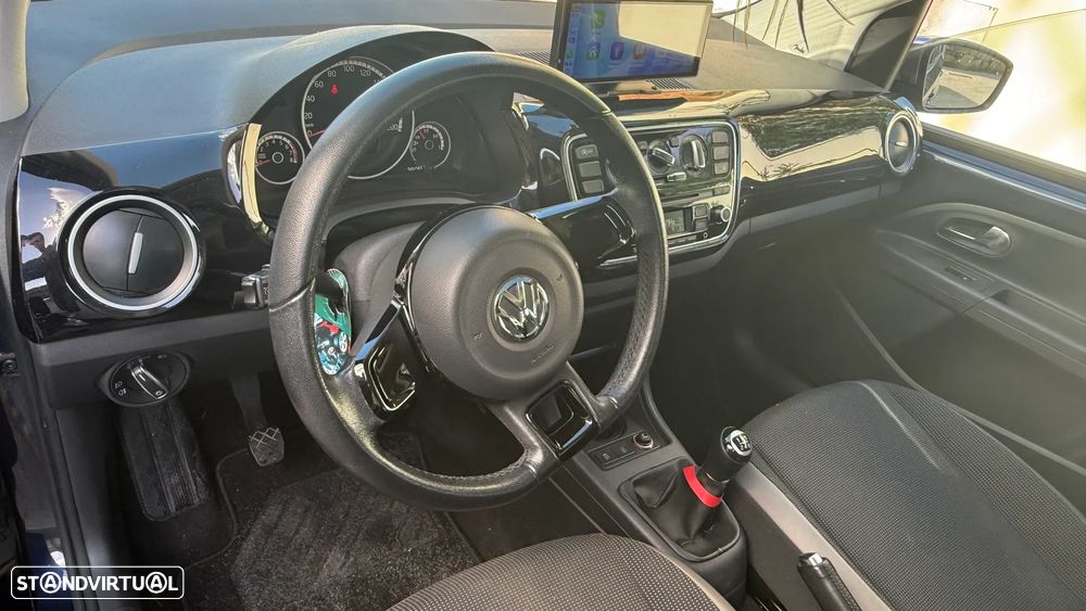 VW Up! - 13