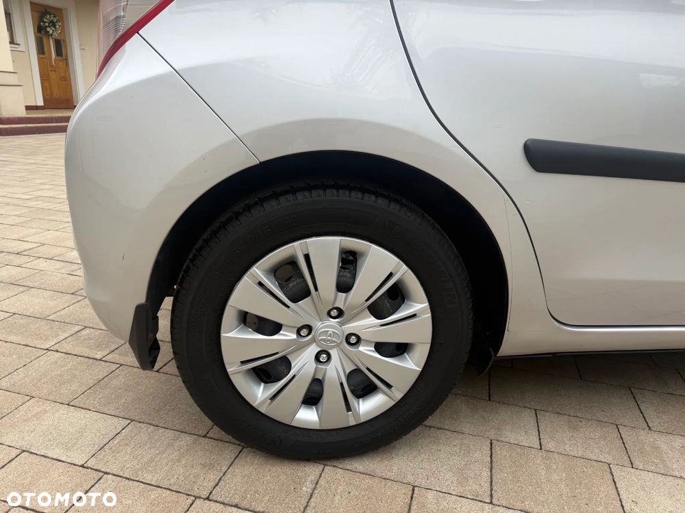 Toyota Yaris 1.4 D-4D - 36