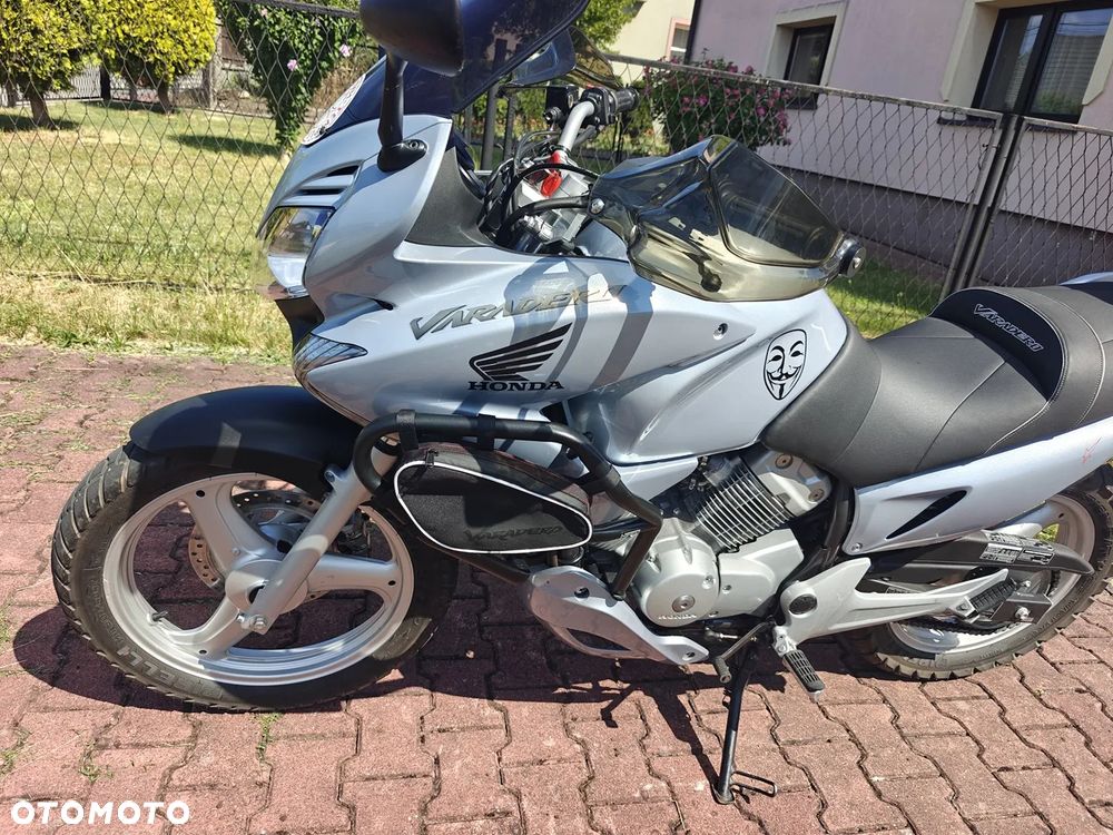 Honda Varadero - 19