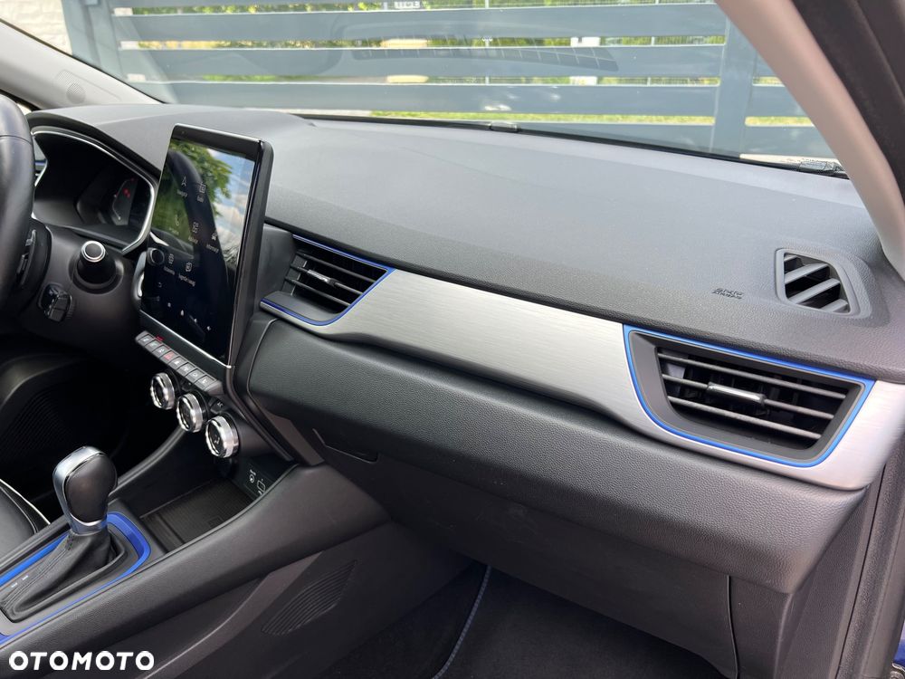 Renault Captur - 36