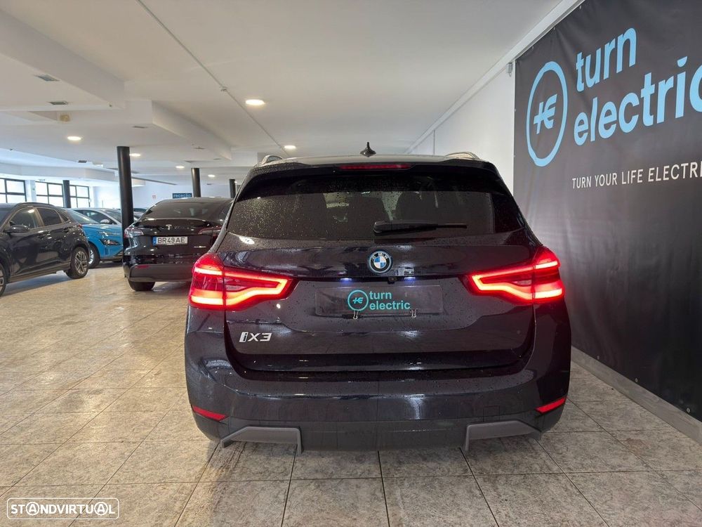 BMW iX3 Impressive - 5