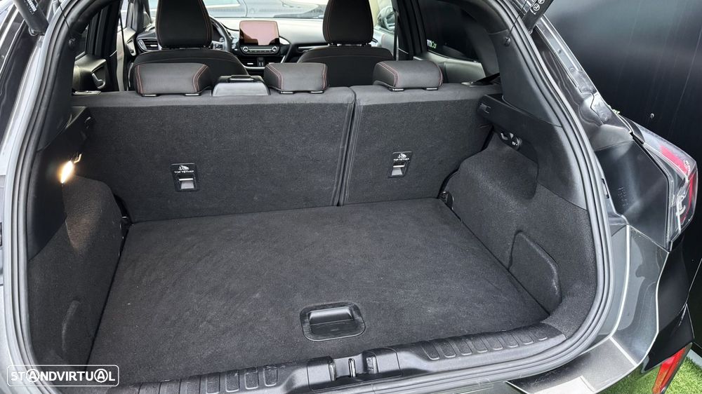 Ford Puma 1.5 EcoBlue ST-LINE X DESIGN - 27