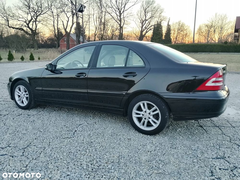 Mercedes-Benz Klasa C 180 Kompressor Avantgarde Starline - 8