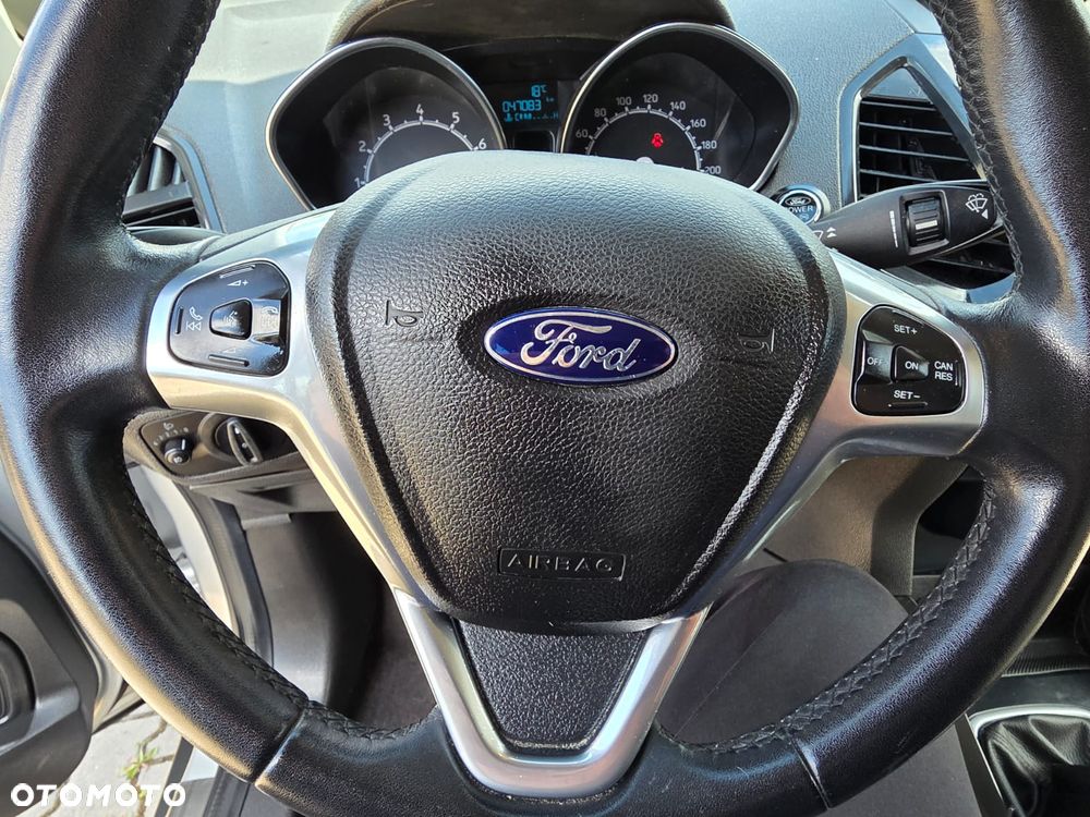 Ford EcoSport 1.0 EcoBoost TITANIUM - 26