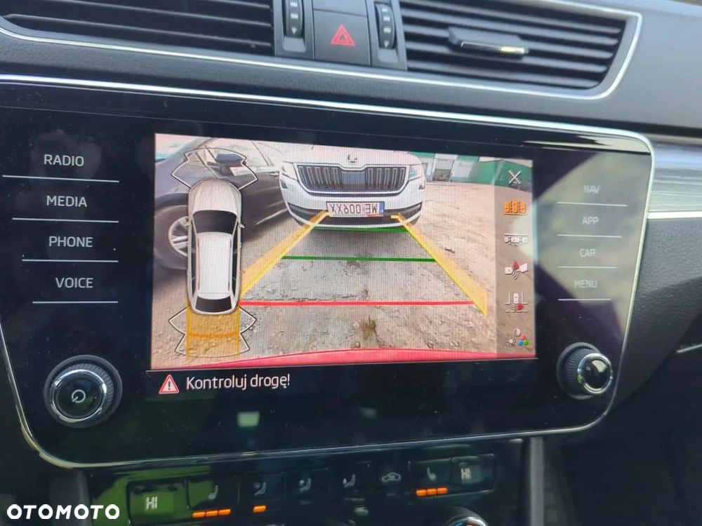 Skoda Superb 1.5 TSI Style DSG - 10