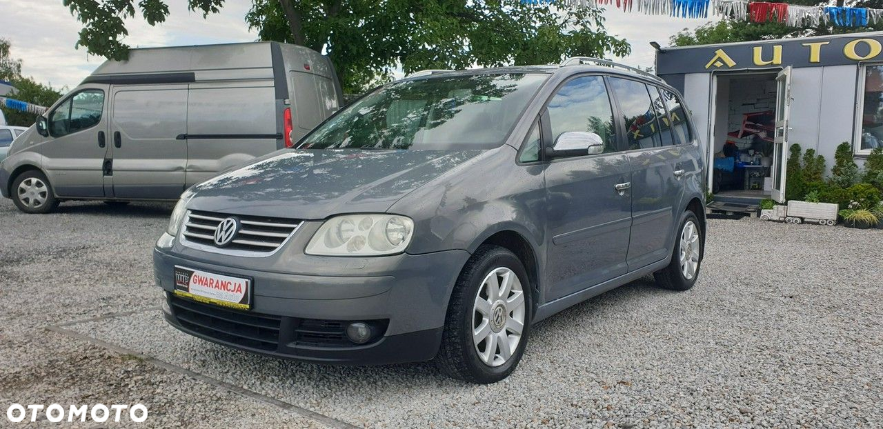 Volkswagen Touran - 6